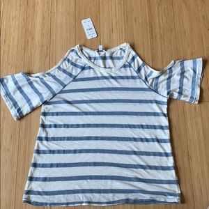 NWT Cold shoulder Splendid top XS